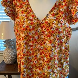 Floral V-Neck Ruffle Sleeve Top